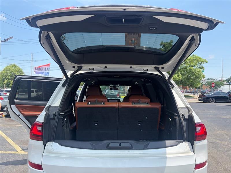 BMW X7  2019
