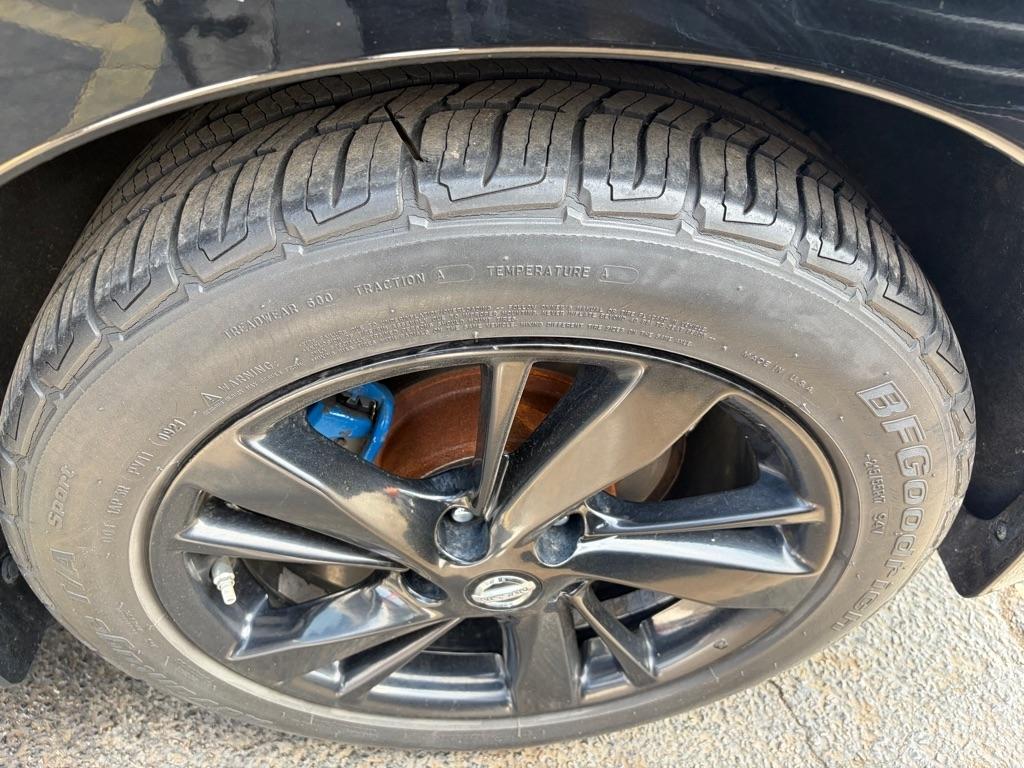 Nissan Altima  2014