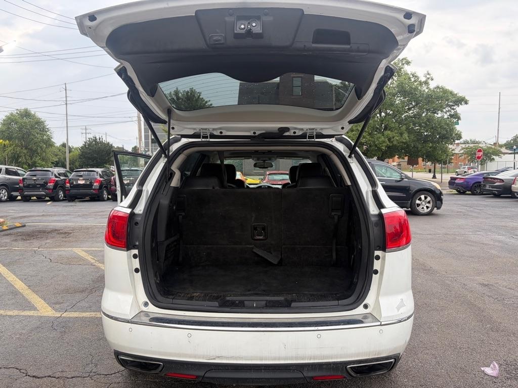 Buick Enclave  2017