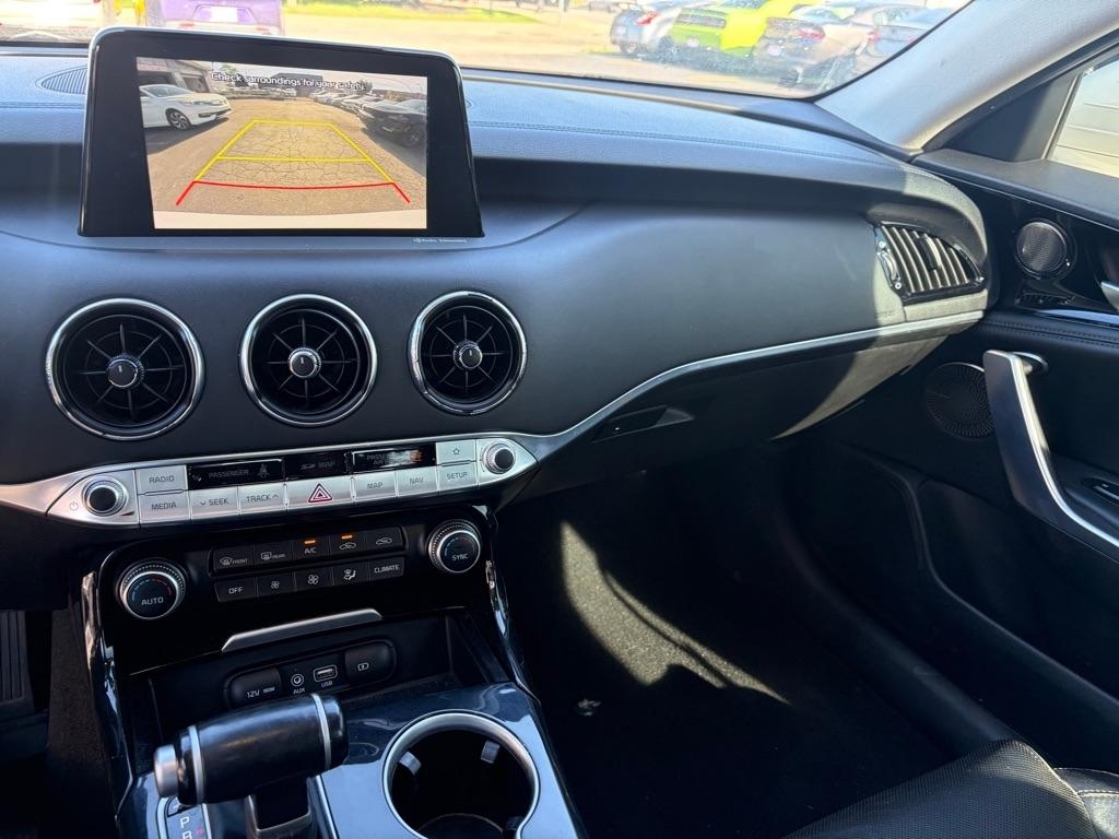 Kia Stinger  2018