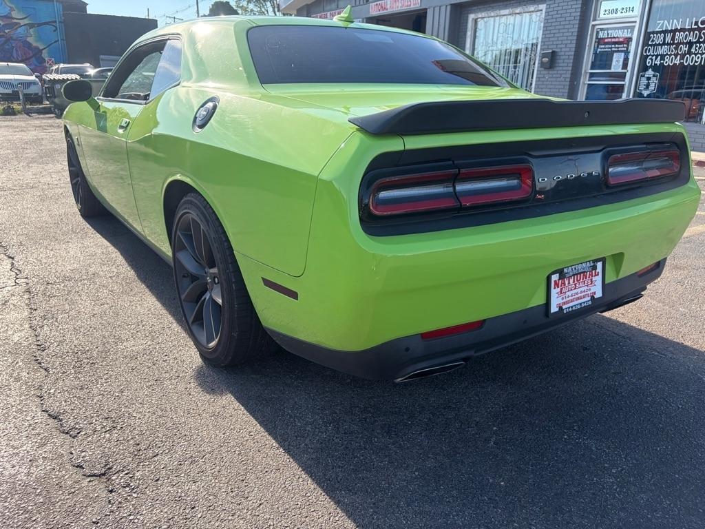 Dodge Challenger  2019