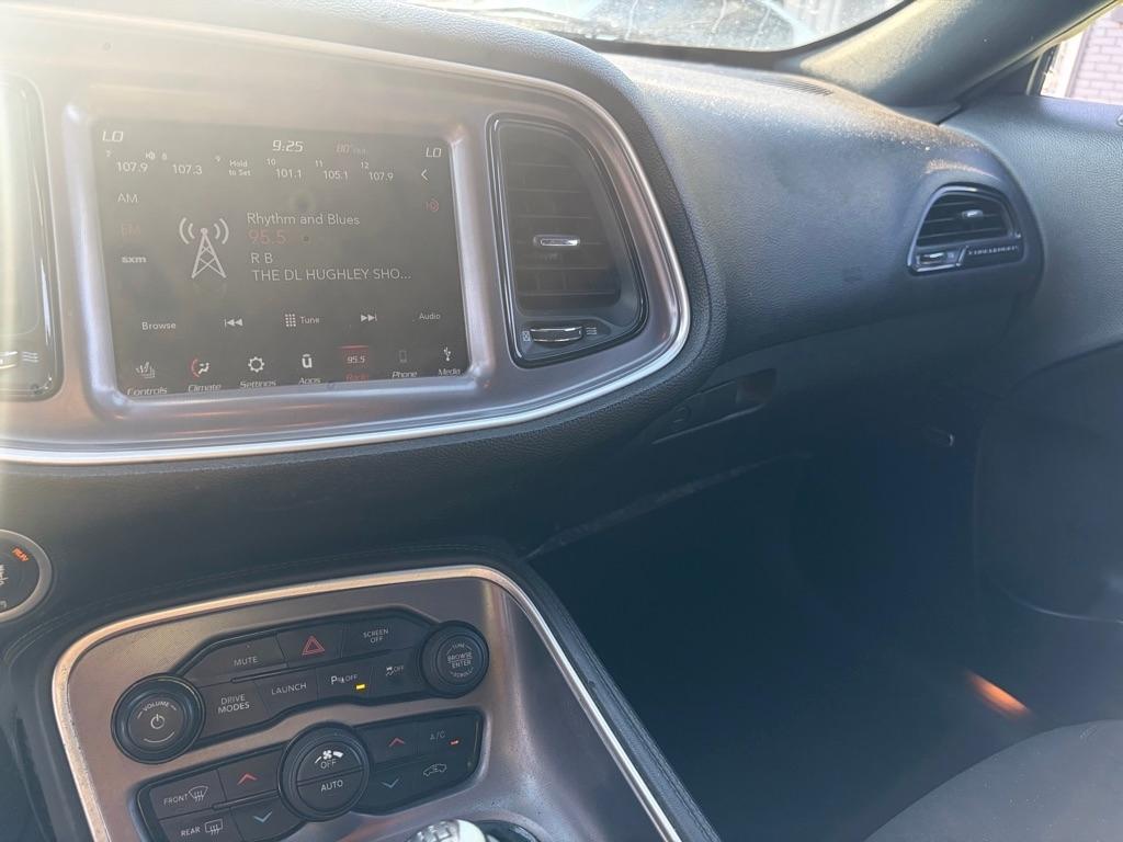 Dodge Challenger  2019