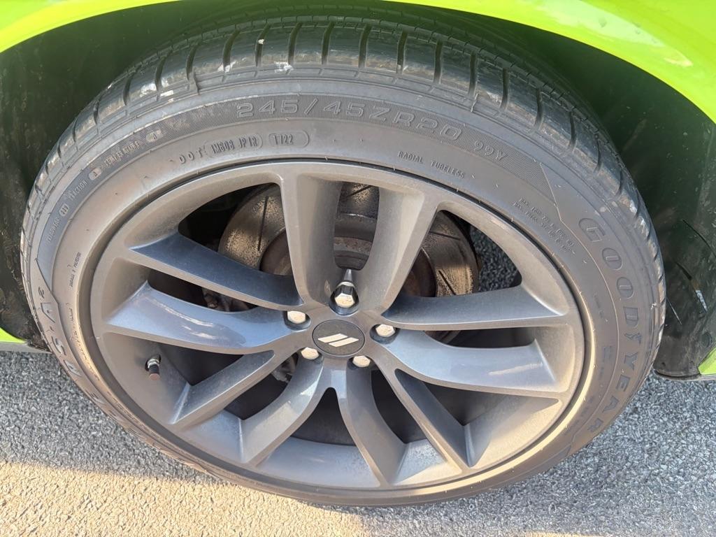 Dodge Challenger  2019