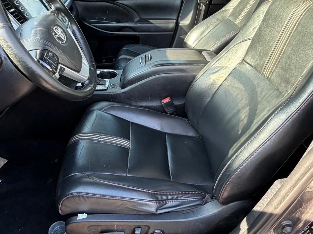 Toyota Highlander  2019