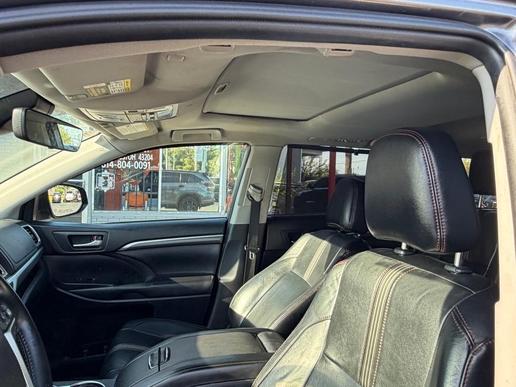 Toyota Highlander  2019
