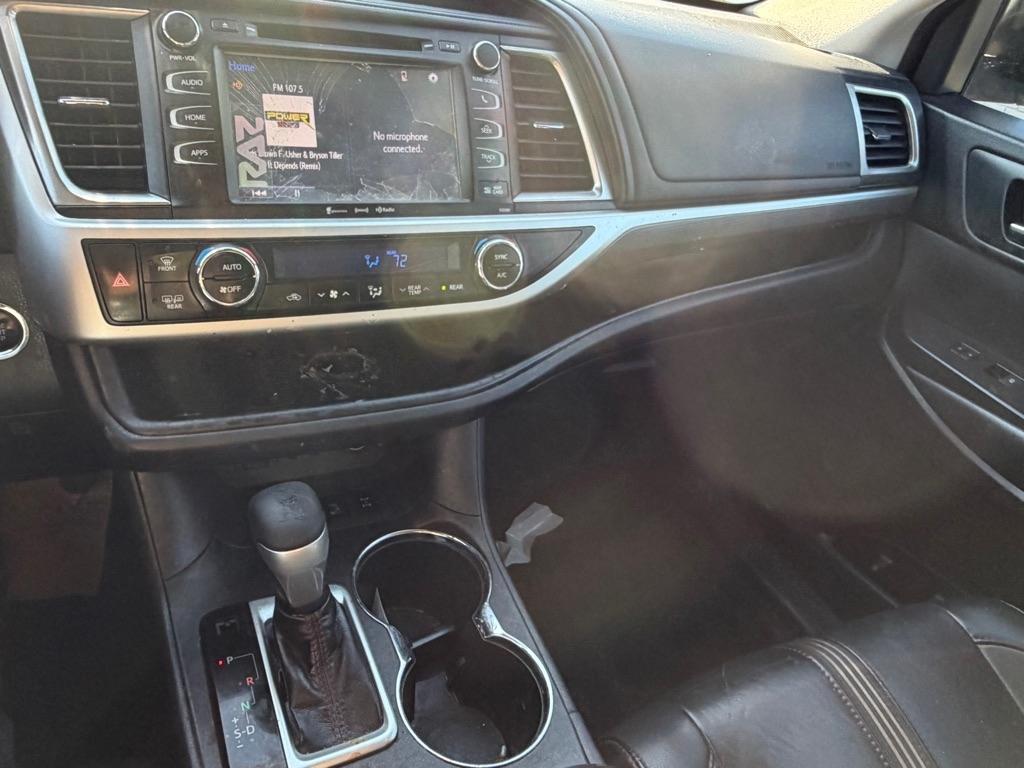 Toyota Highlander  2019