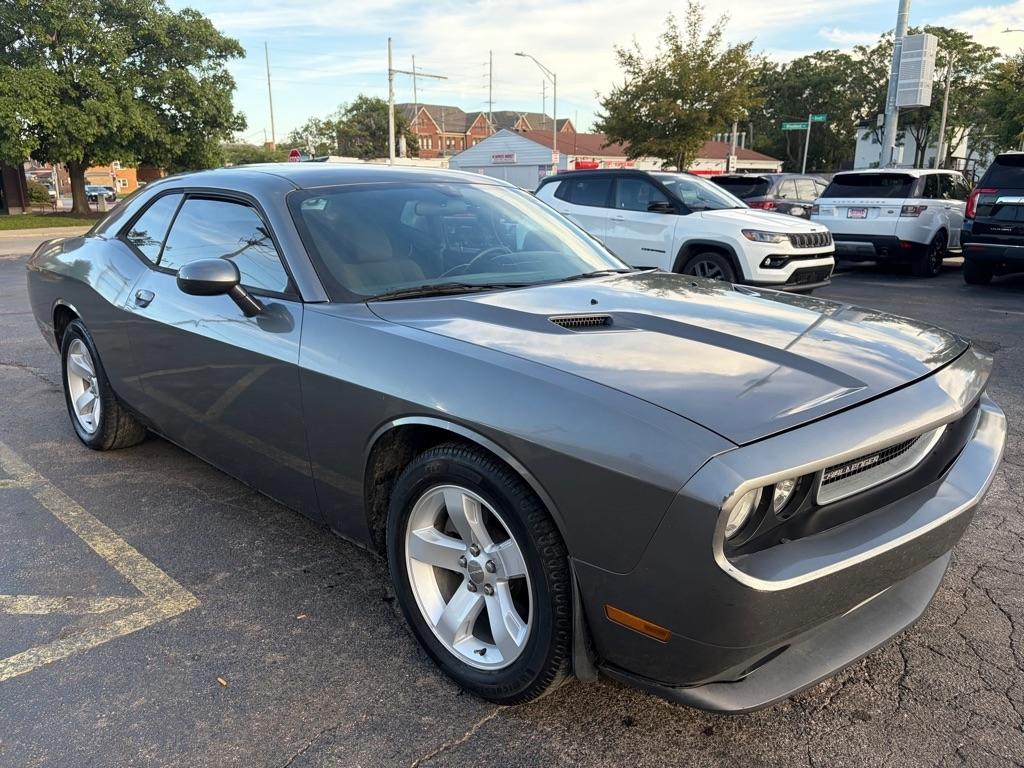 Dodge Challenger  2012