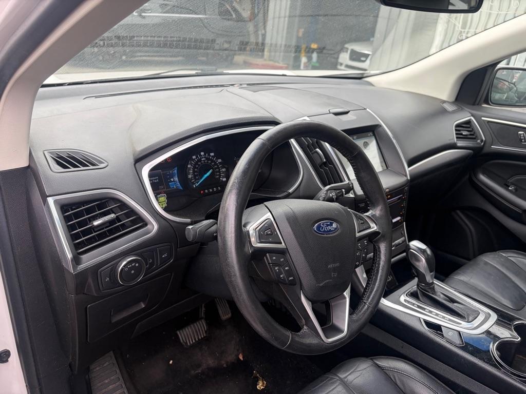 Ford Edge  2016