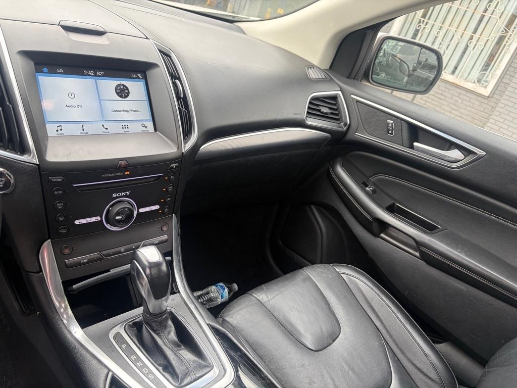 Ford Edge  2016