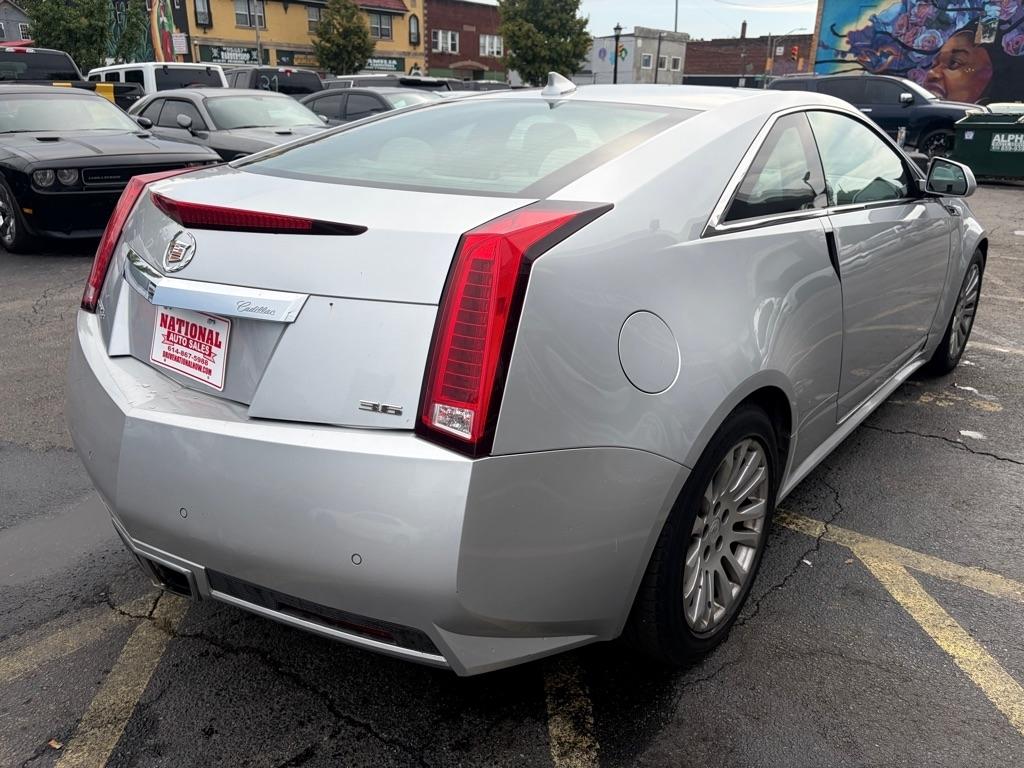 Cadillac CTS  2011