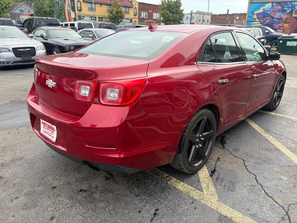 Chevrolet Malibu  2013