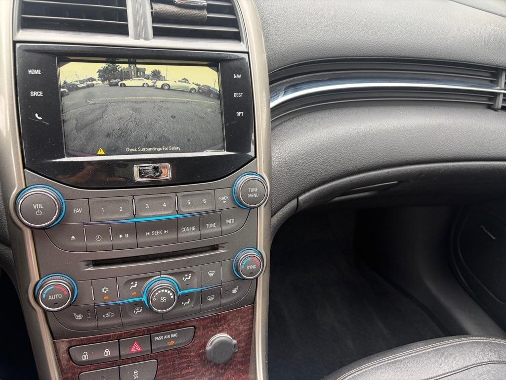 Chevrolet Malibu  2013