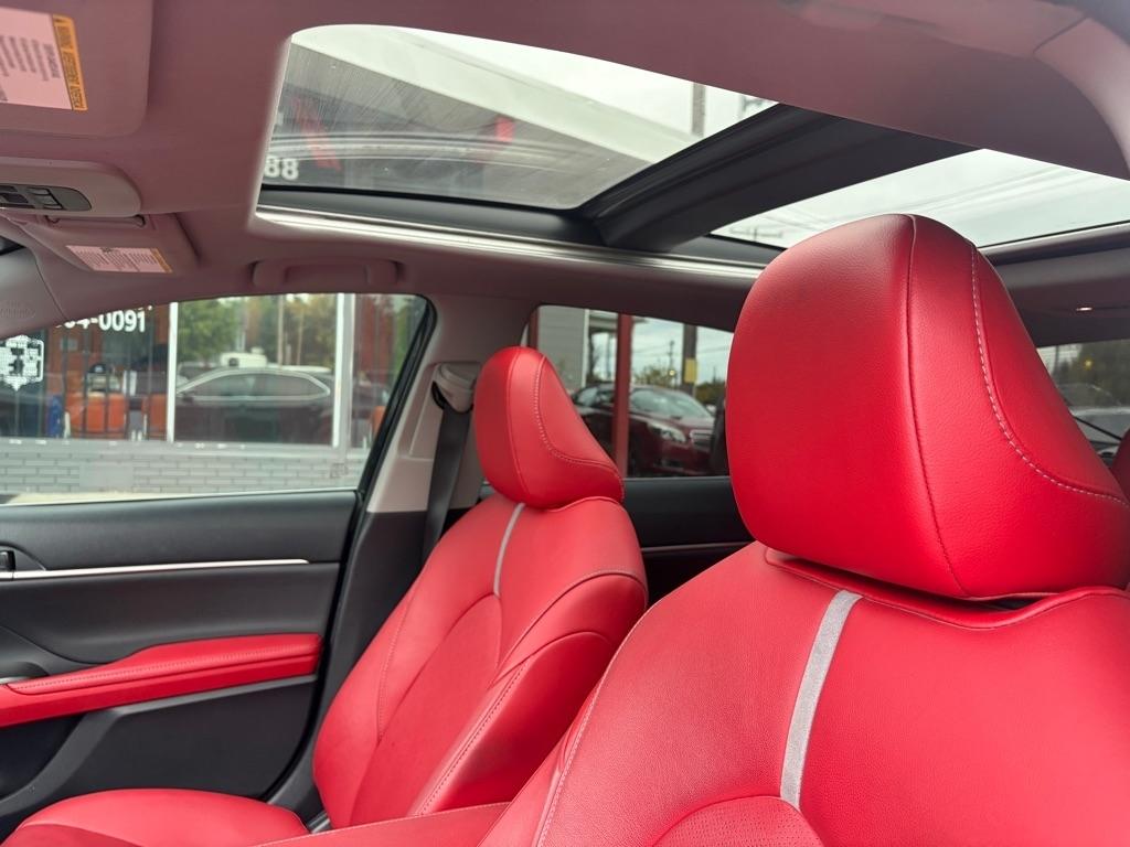 2021 Toyota Camry XSE - Photo 17
