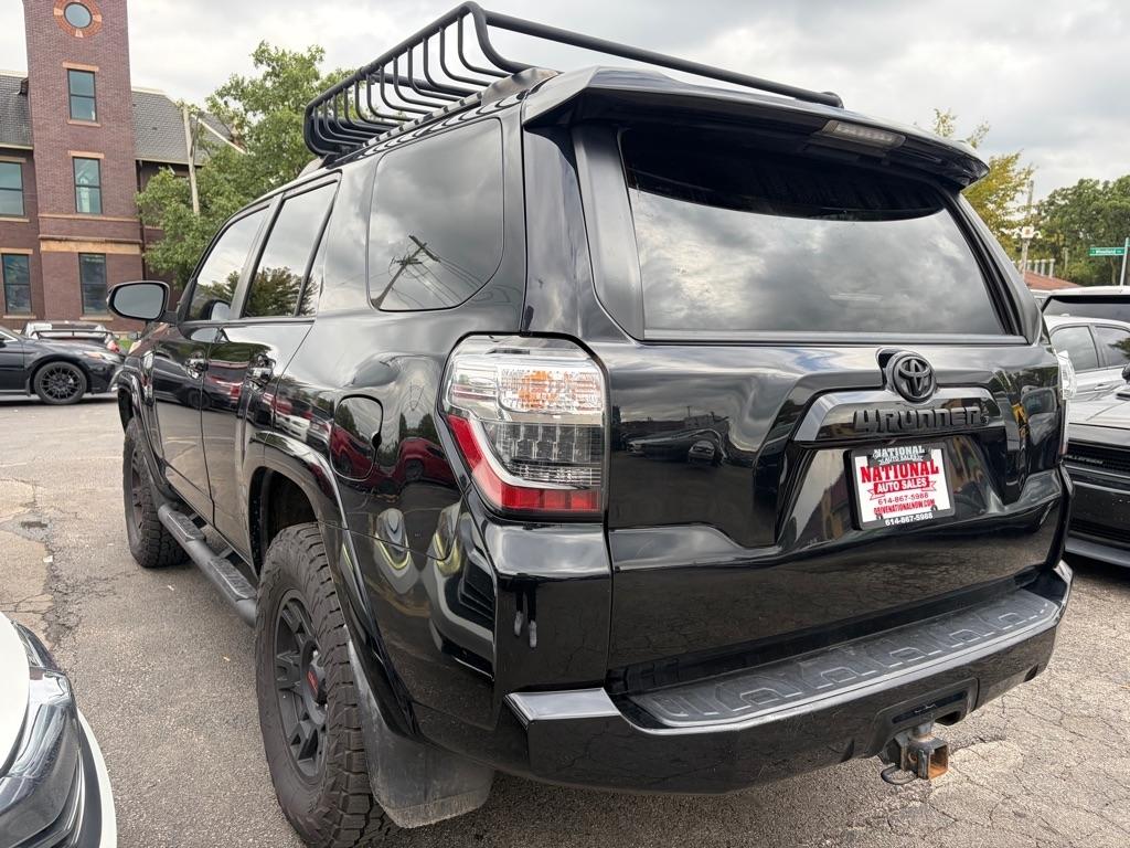 Toyota 4Runner  2021