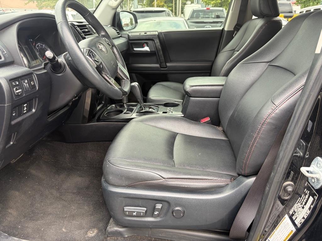 Toyota 4Runner  2021
