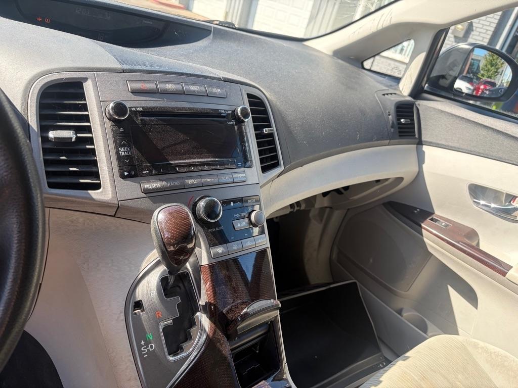 Toyota Venza  2010