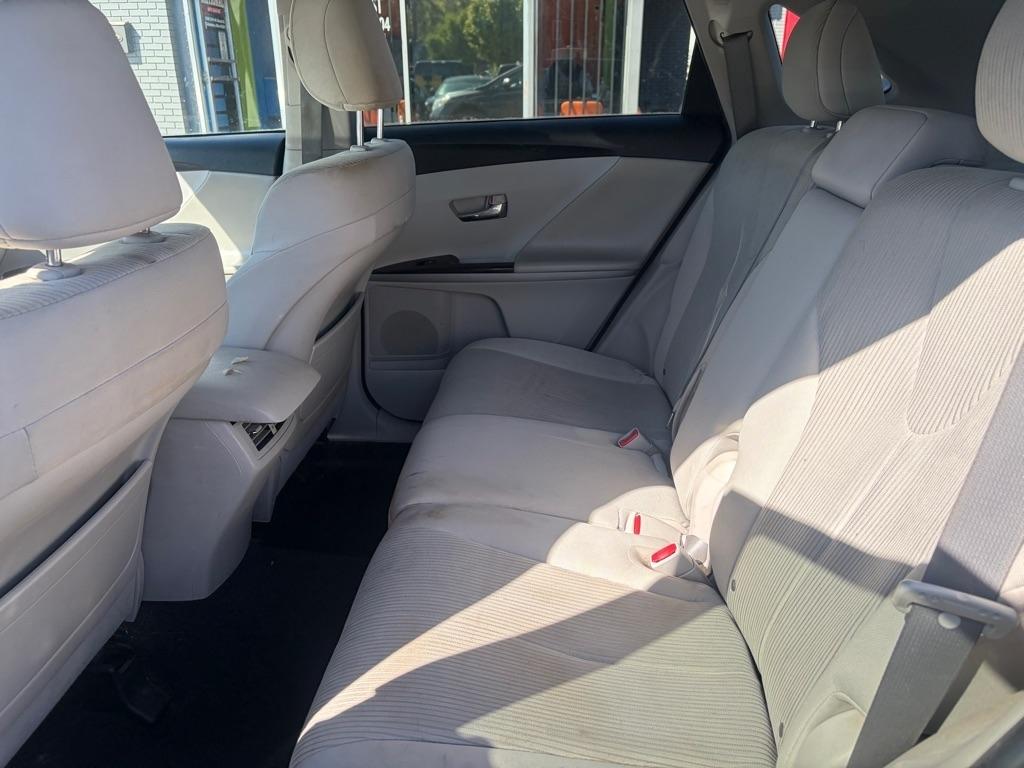 Toyota Venza  2010