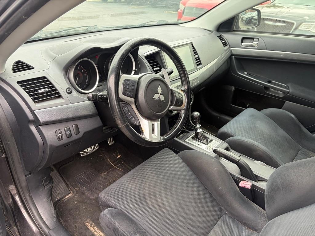 2010 Mitsubishi Lancer Evolution SE - Photo 6