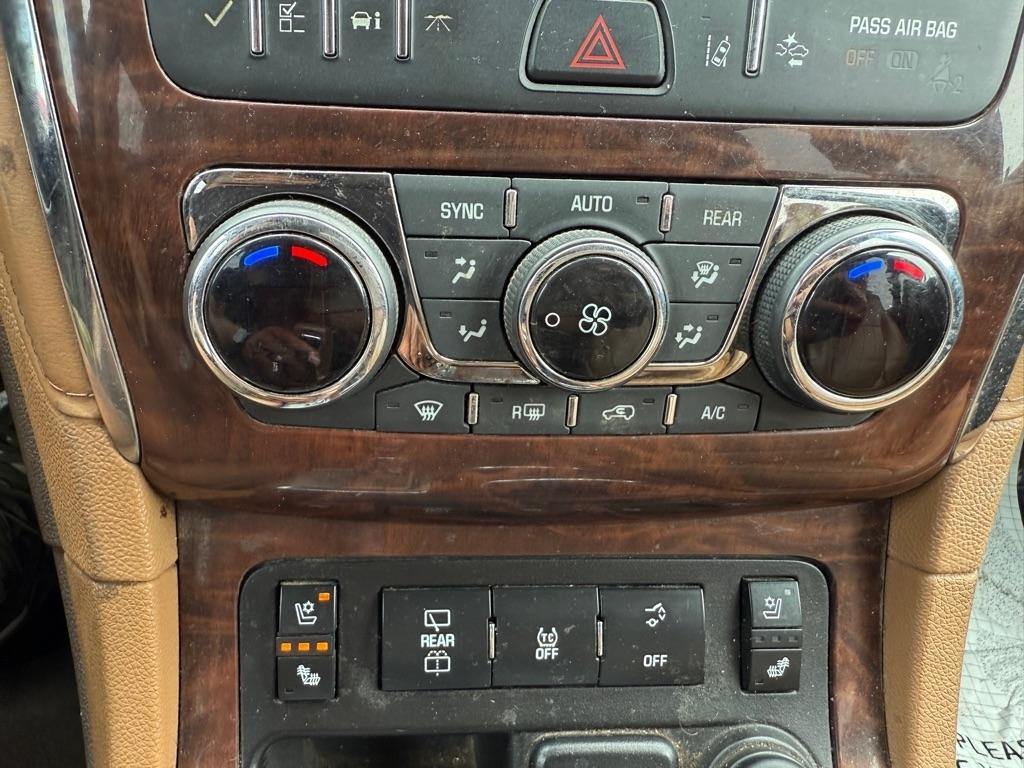 Buick Enclave  2017