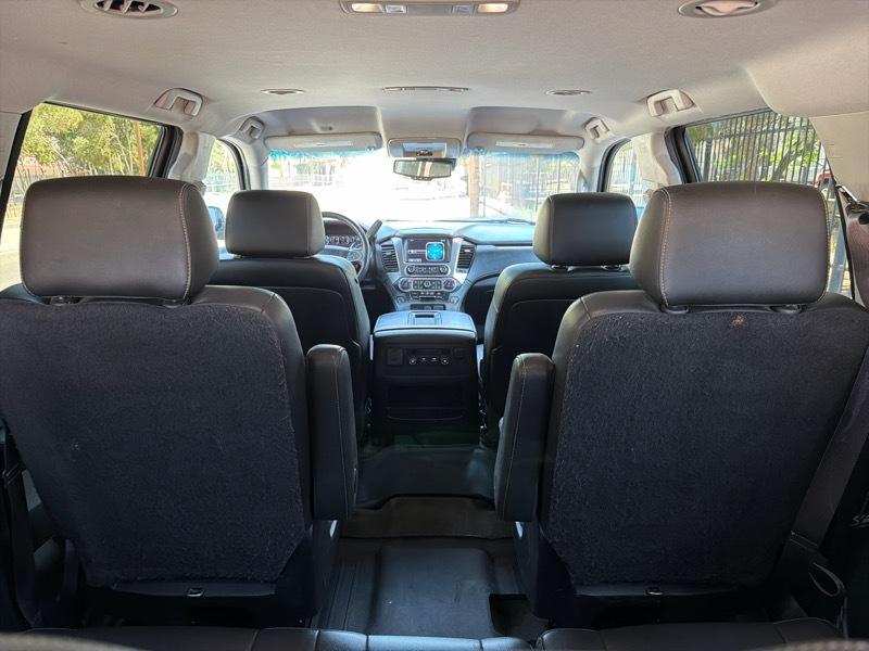 Chevrolet Suburban LT 1500 4WD 2015