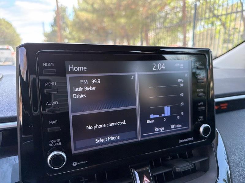 Toyota Corolla LE 2022