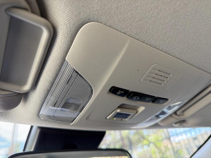 Toyota Corolla LE 2022