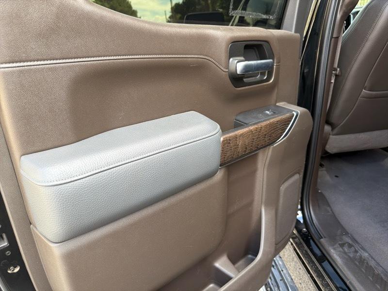 GMC Sierra 1500 Denali Crew Cab 4WD 2021