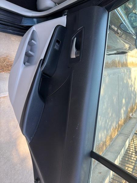 Toyota Camry L 2012
