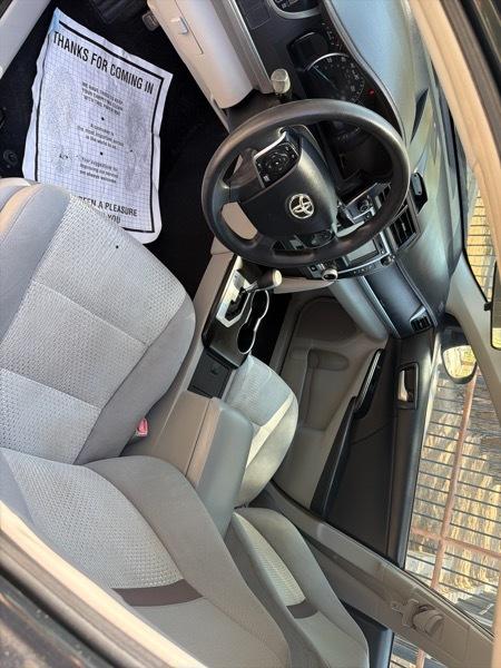 Toyota Camry L 2012