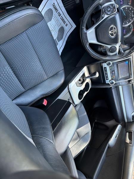 Toyota Camry L 2012