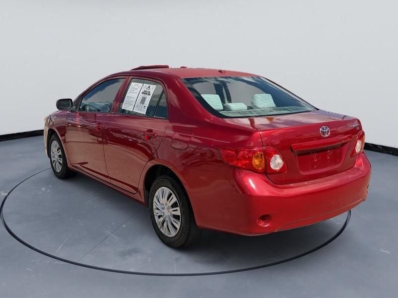 Toyota Corolla Base 5-Speed MT 2010
