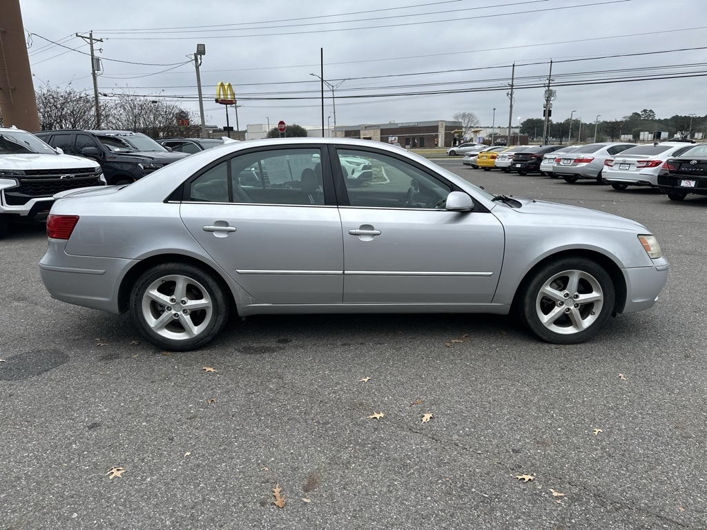 Hyundai Sonata  2009