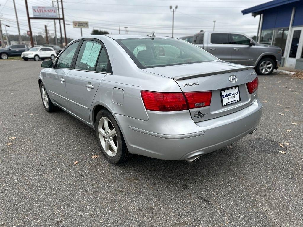 Hyundai Sonata  2009