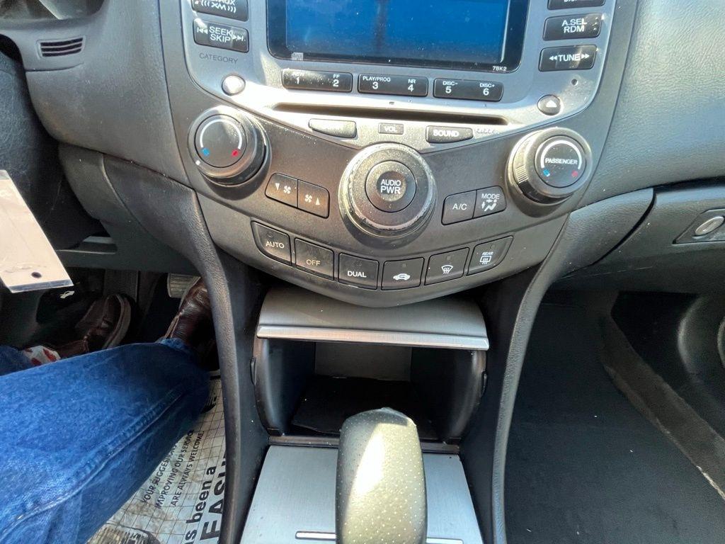 Honda Accord Sdn  2006