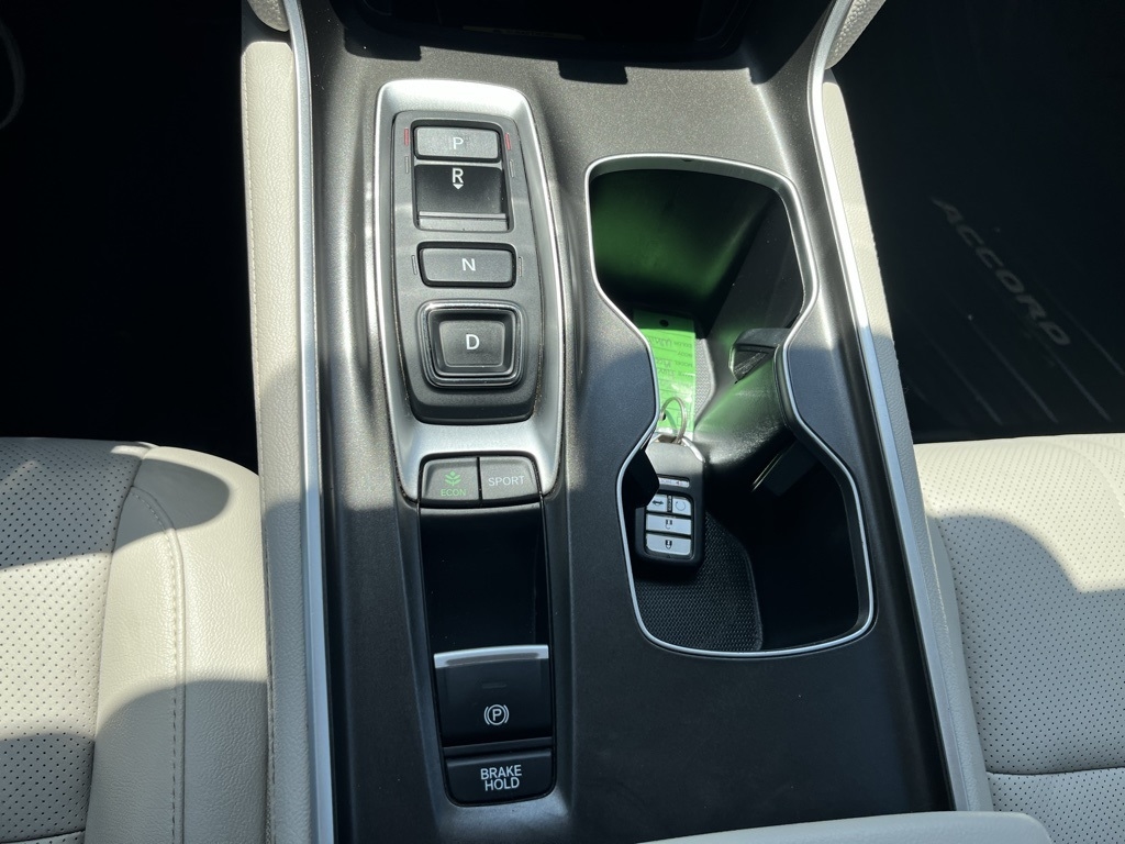 Honda Accord Sedan  2022