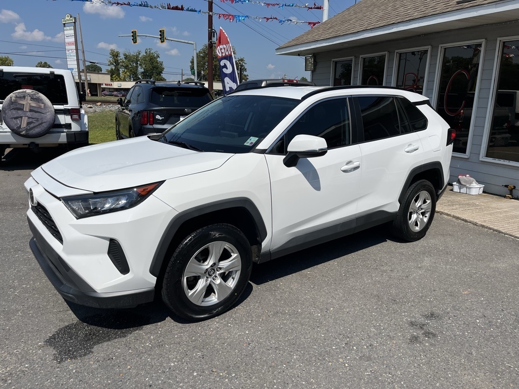 Toyota RAV4  2021