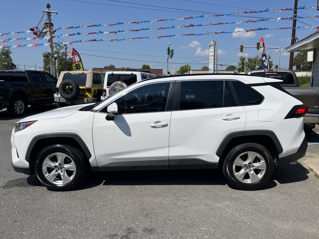 Toyota RAV4  2021
