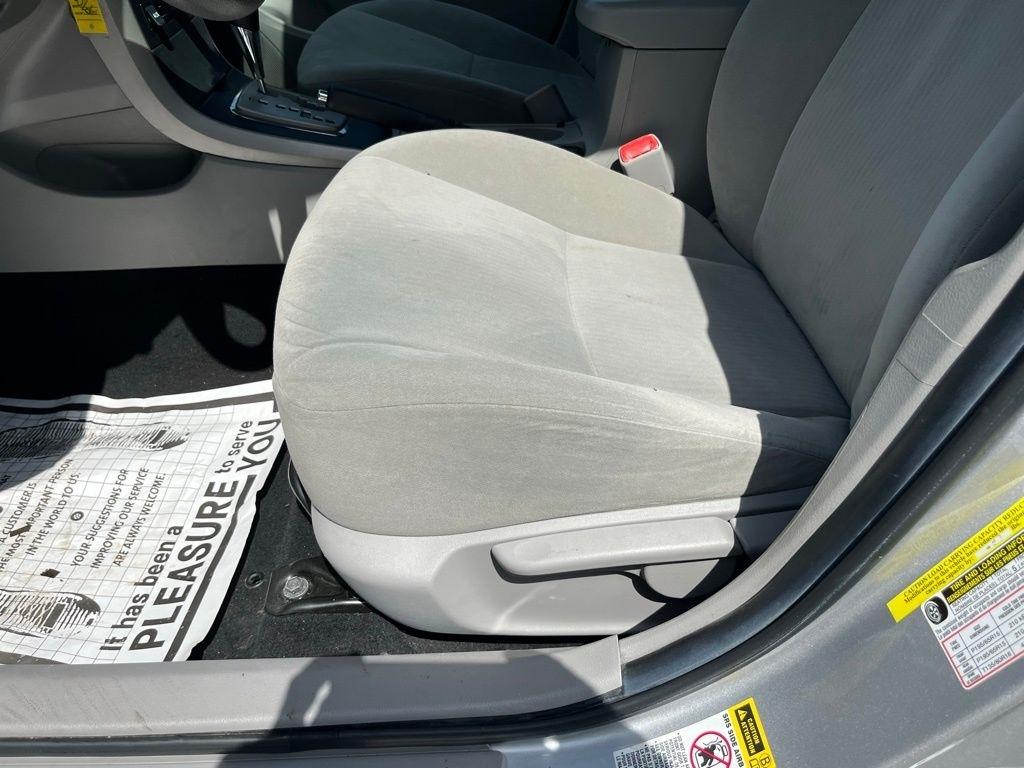 Toyota Corolla  2010