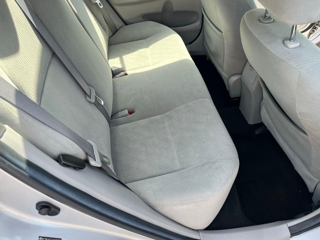 Toyota Corolla  2010