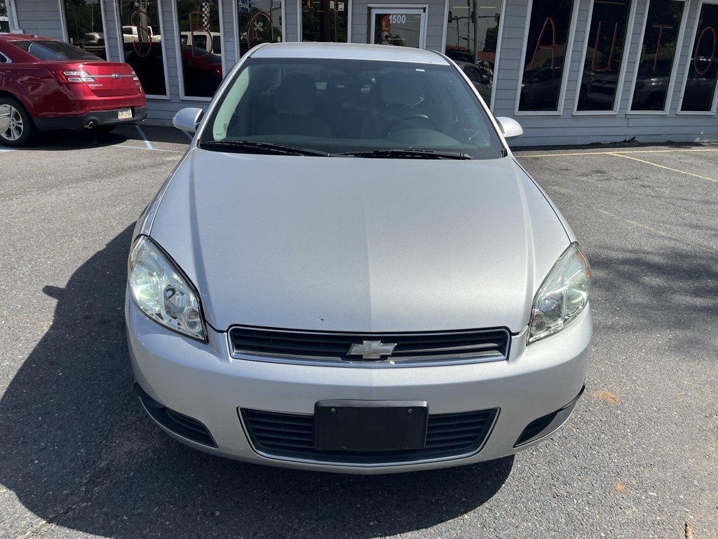 Chevrolet Impala  2011