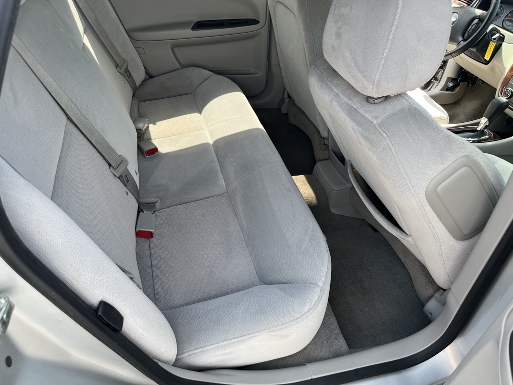 Chevrolet Impala  2011