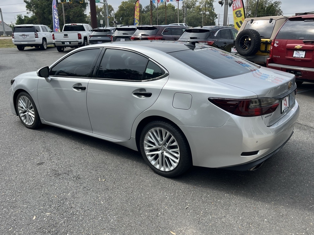 Lexus ES  2017