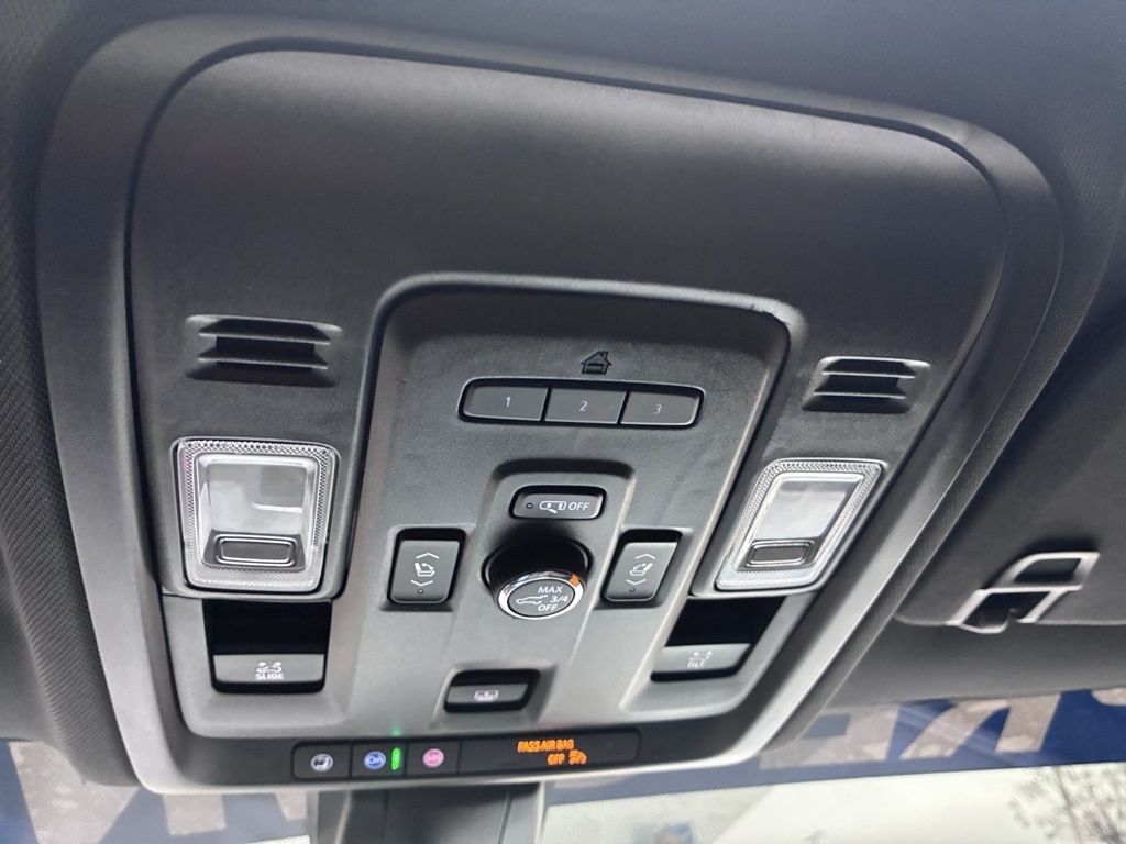 Chevrolet Tahoe  2021