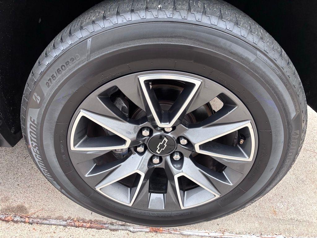 Chevrolet Tahoe  2021