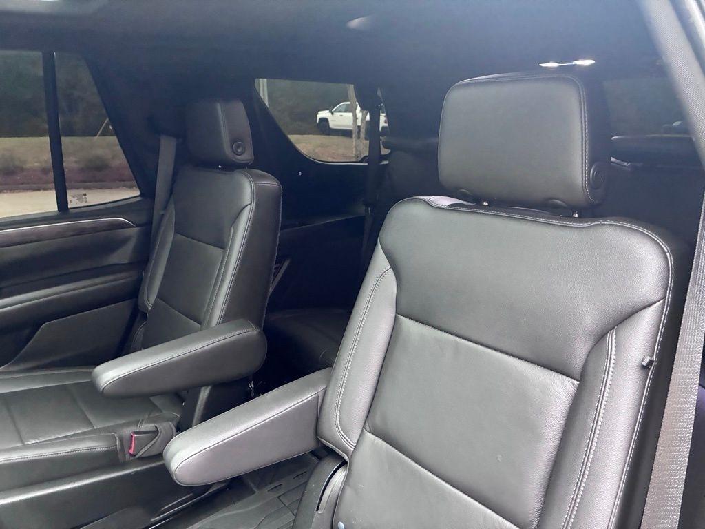 Chevrolet Tahoe  2021