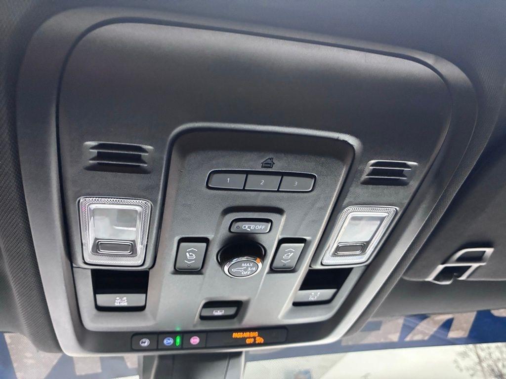 Chevrolet Tahoe  2021