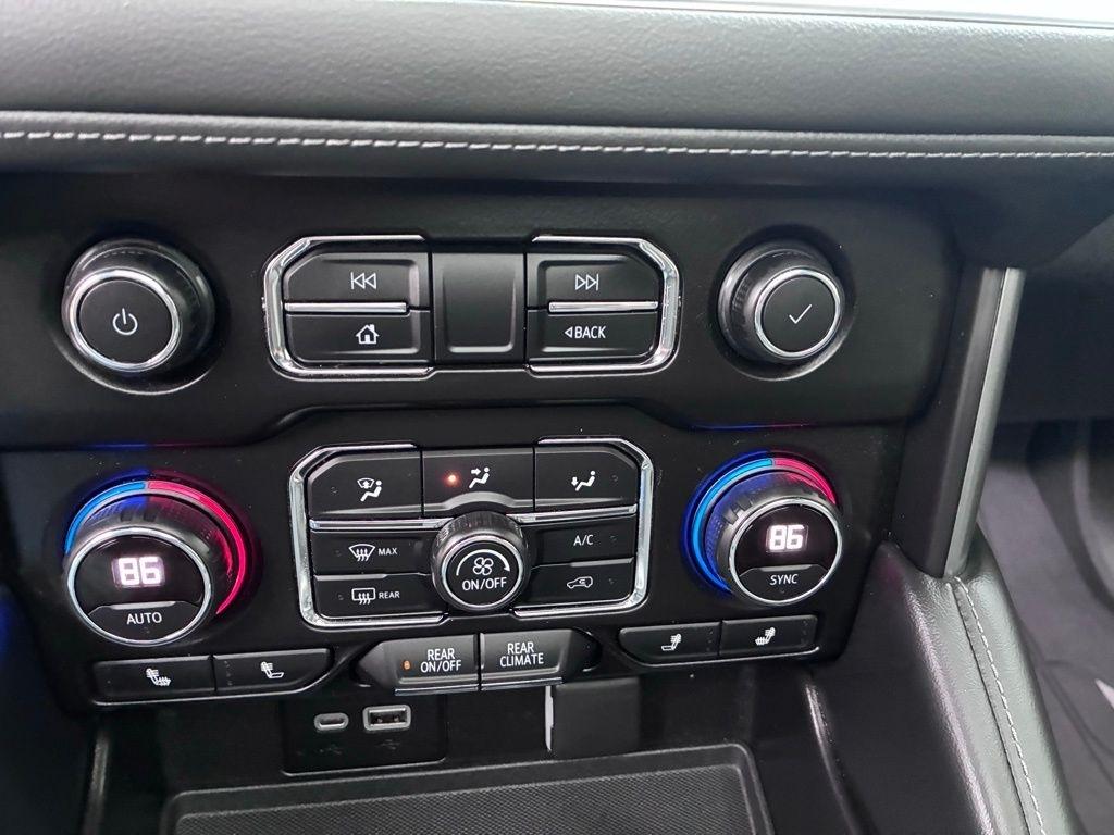 Chevrolet Tahoe  2021