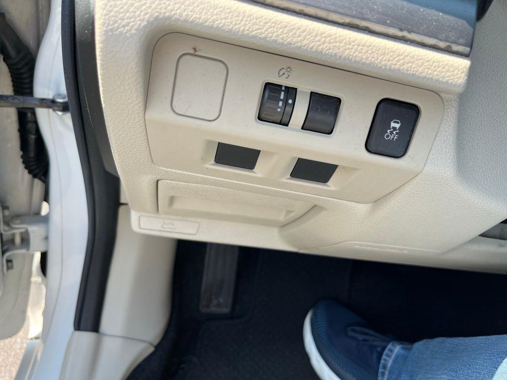 Subaru Impreza Sedan  2013