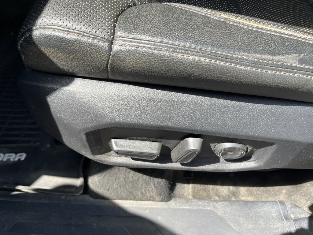 Toyota Tundra 4WD  2022