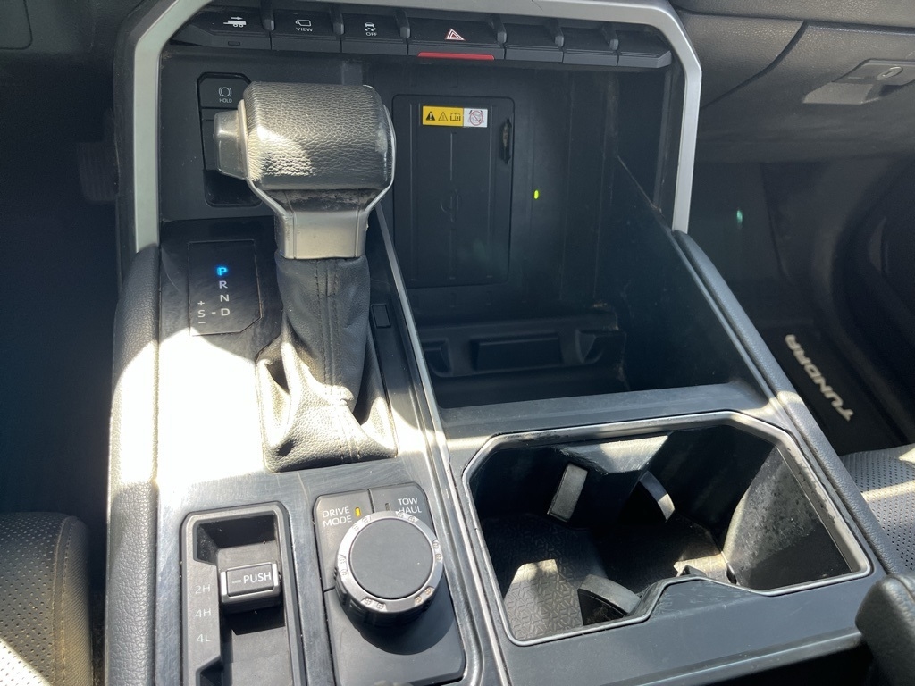 Toyota Tundra 4WD  2022